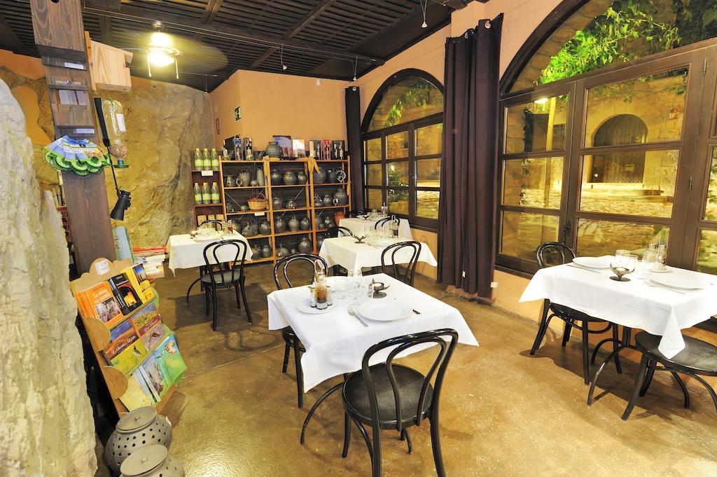 Habitaciones Con Encanto - Cal Alejandro Montsonis Bagian luar foto